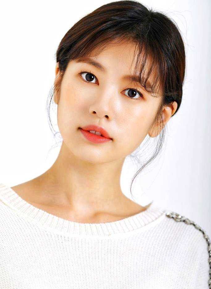 Jung So Min - Wiki, Bio, Age, Height, Boyfriend, Films, Photos & More